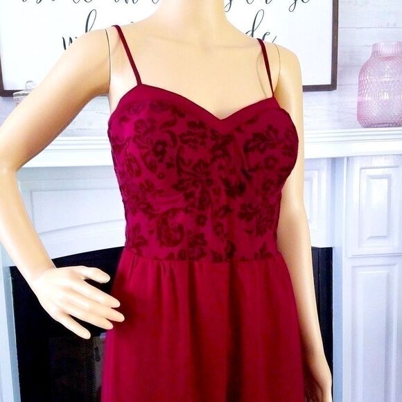 XhilarationĀ WideāLegāJumpsuit - Picture 2 of 9